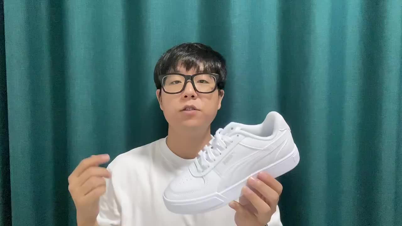 这个小白鞋是最近发现的超值好系列，并不是