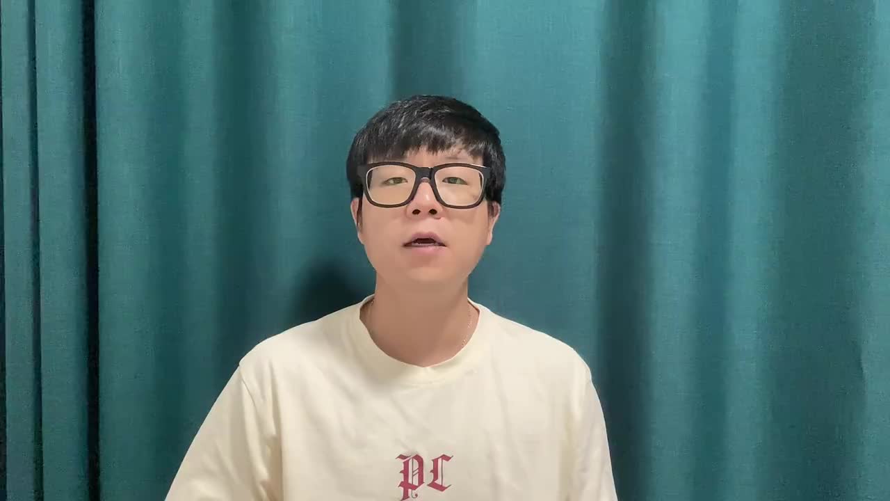 之前黑紫倒闭成啥样了？我900多入手的，