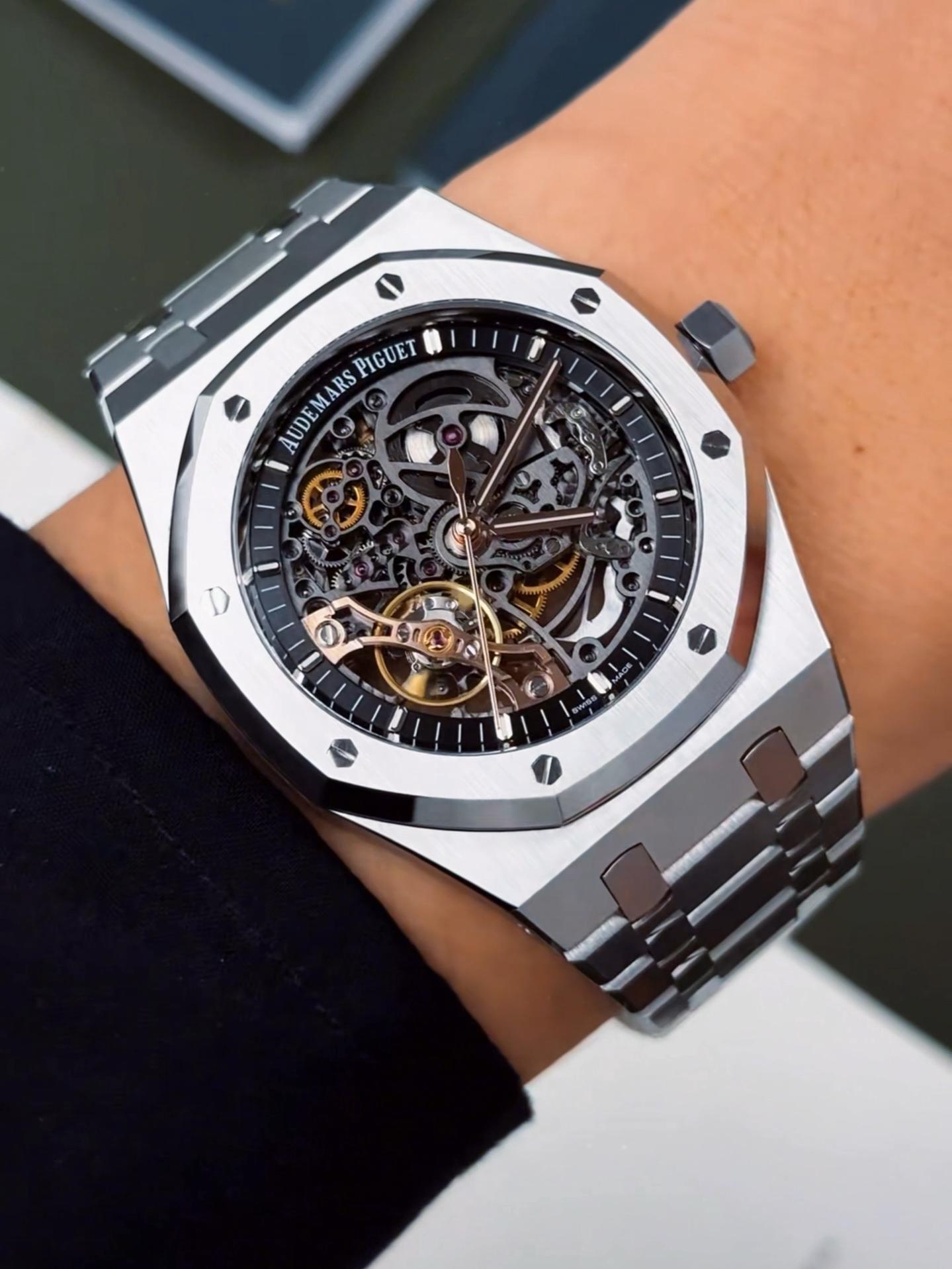 爱彼皇家橡树15407ST，腕间的机械艺术品✨⌚