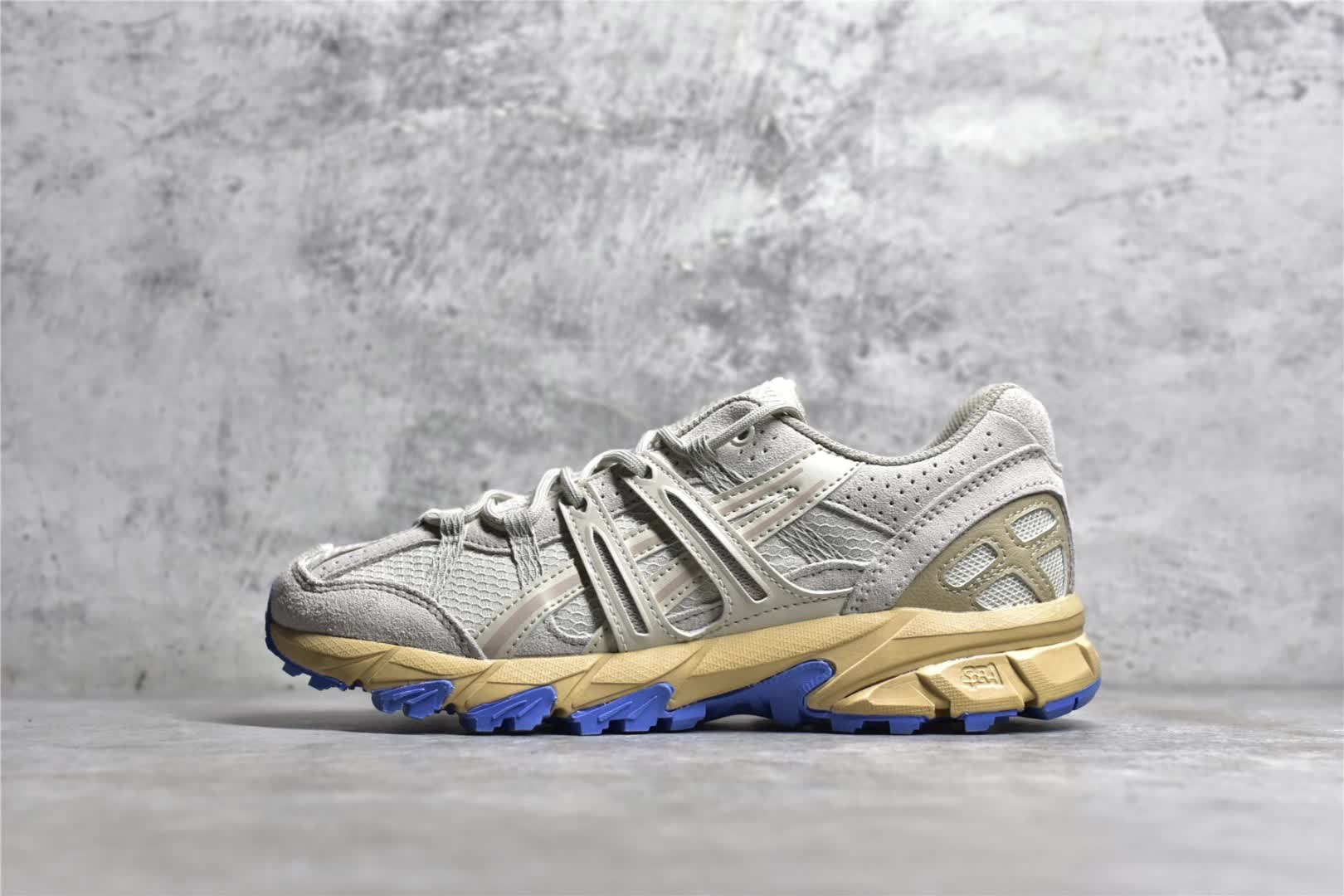 Asics Gel-Sonoma 舒适休闲 防滑耐磨 低帮
运动休闲鞋 女款烟灰蓝