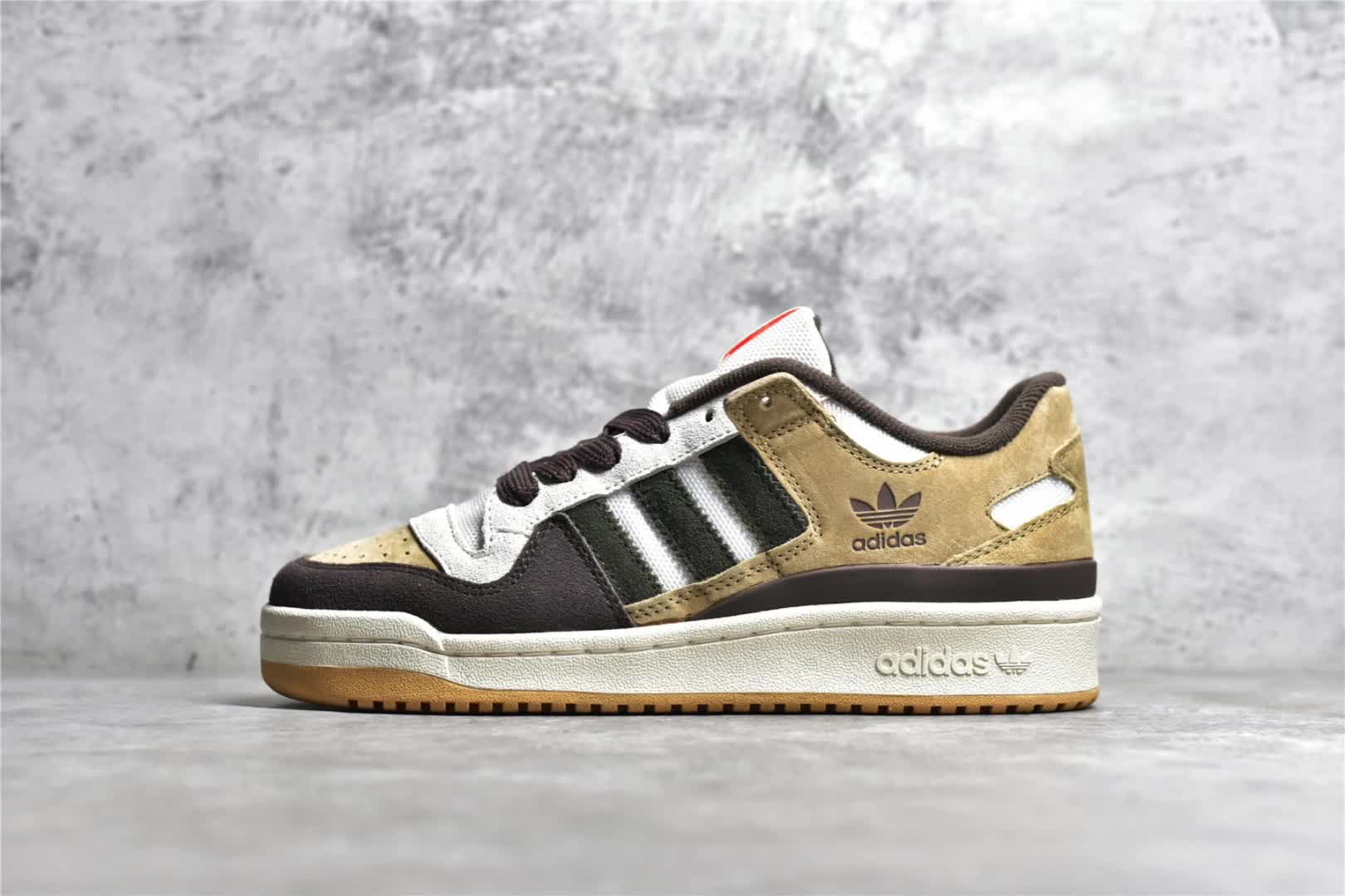 adidas Originals Forum 棕色/褐色