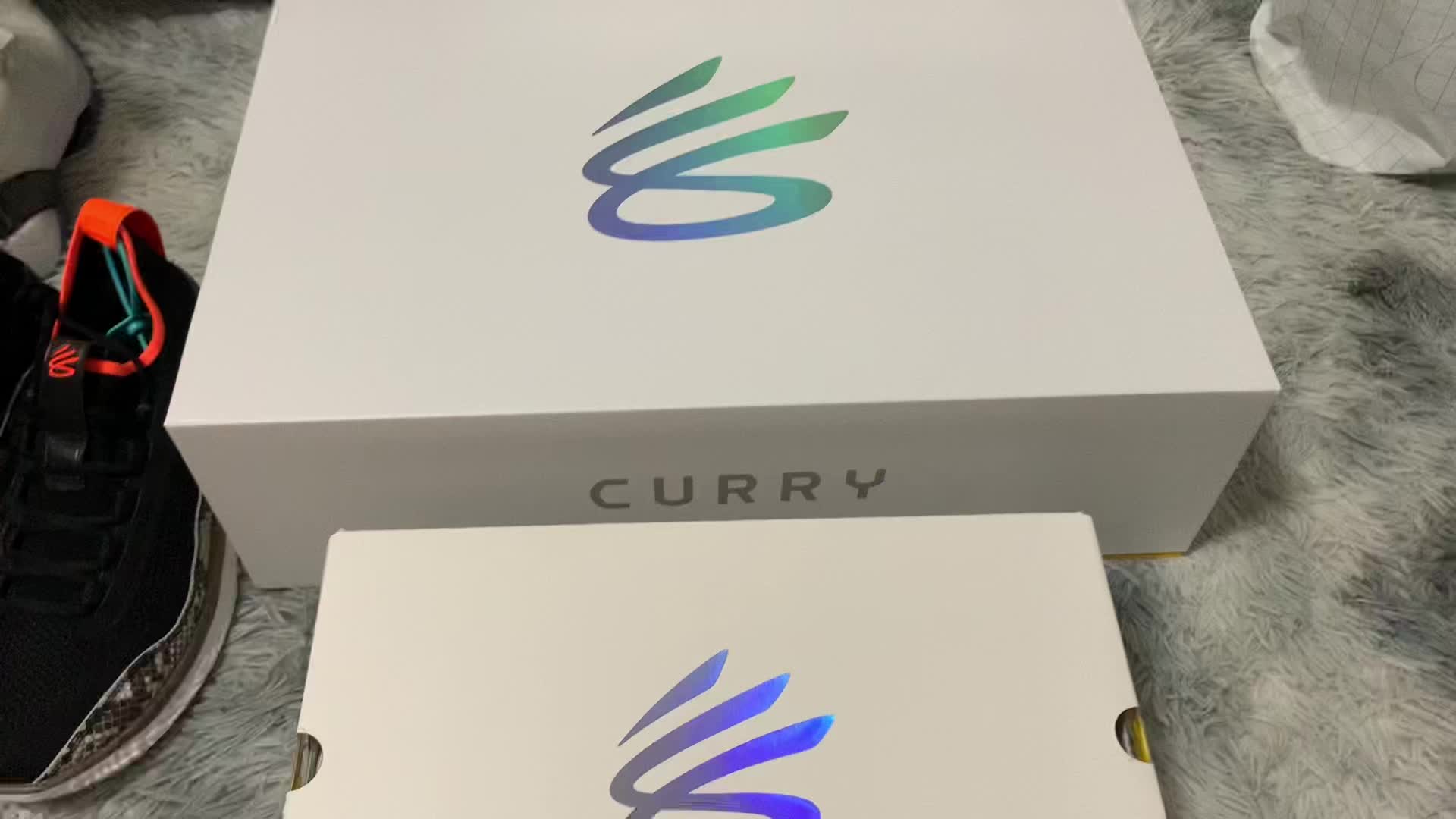迟到的开箱‼️库里9全明星骚粉👀