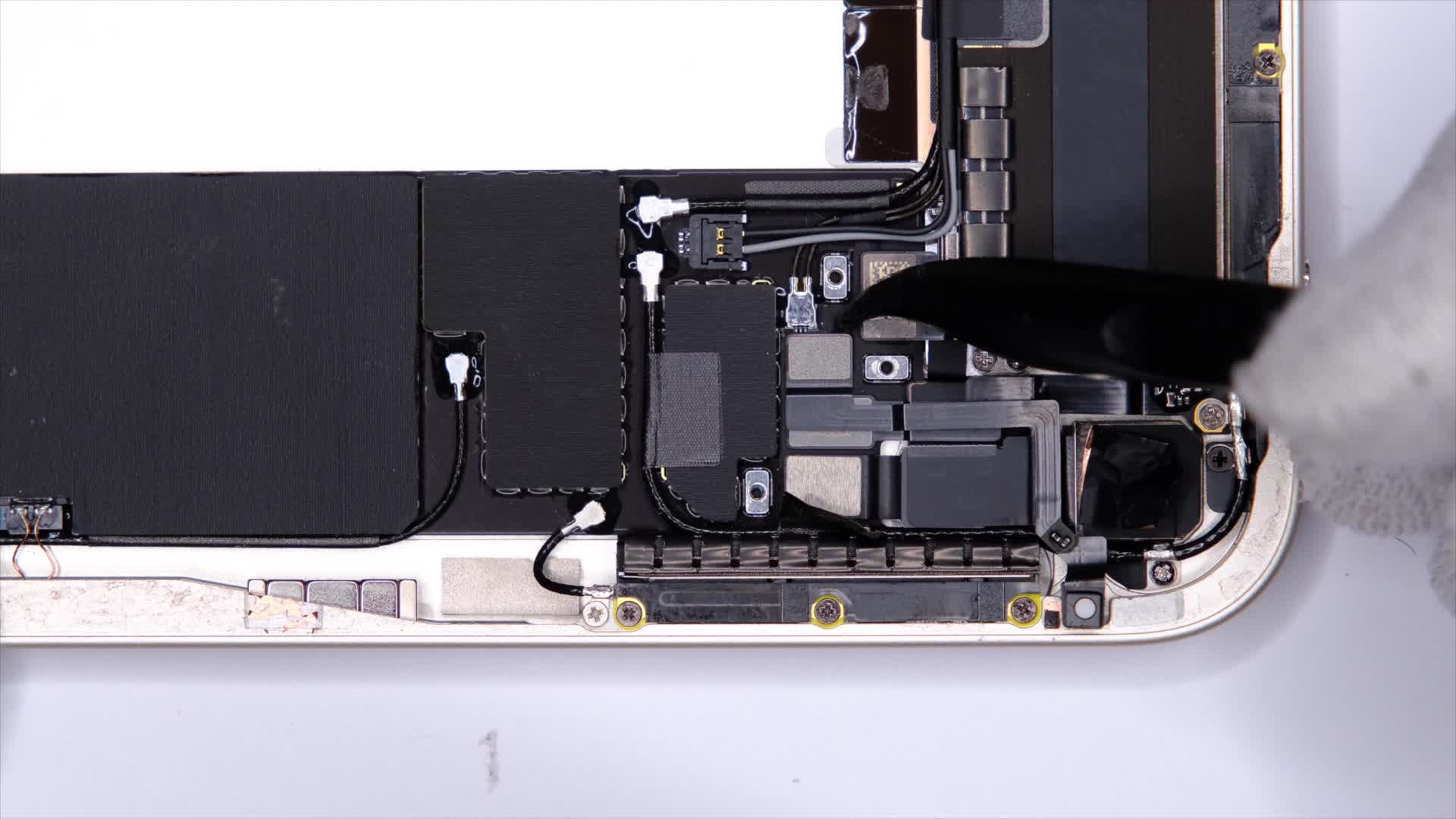 拆解IPADMINI6，有没有偷工减料？