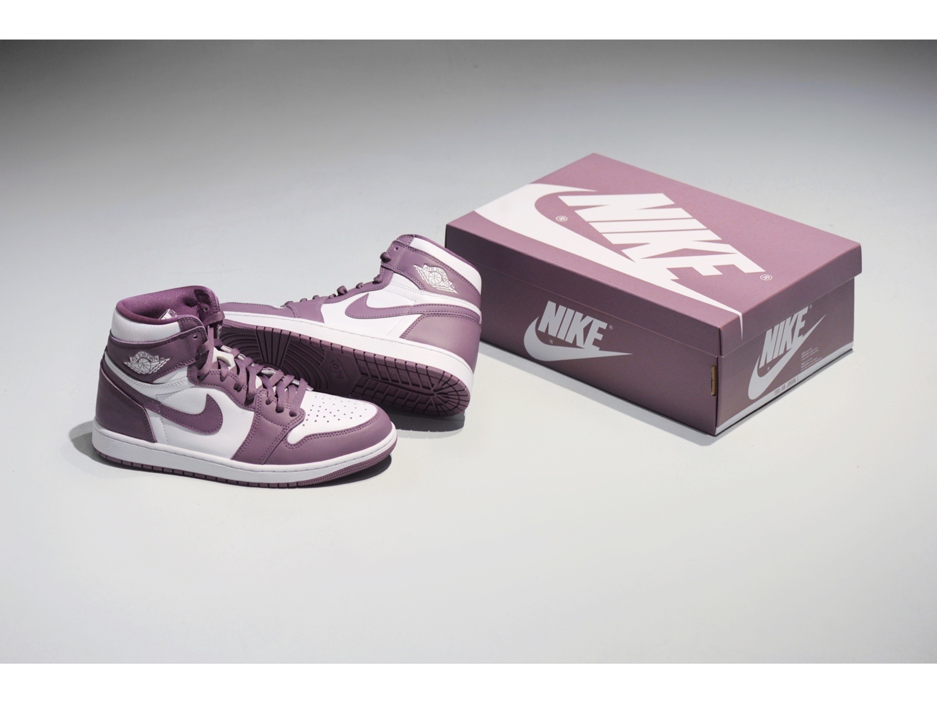 Mauve 
