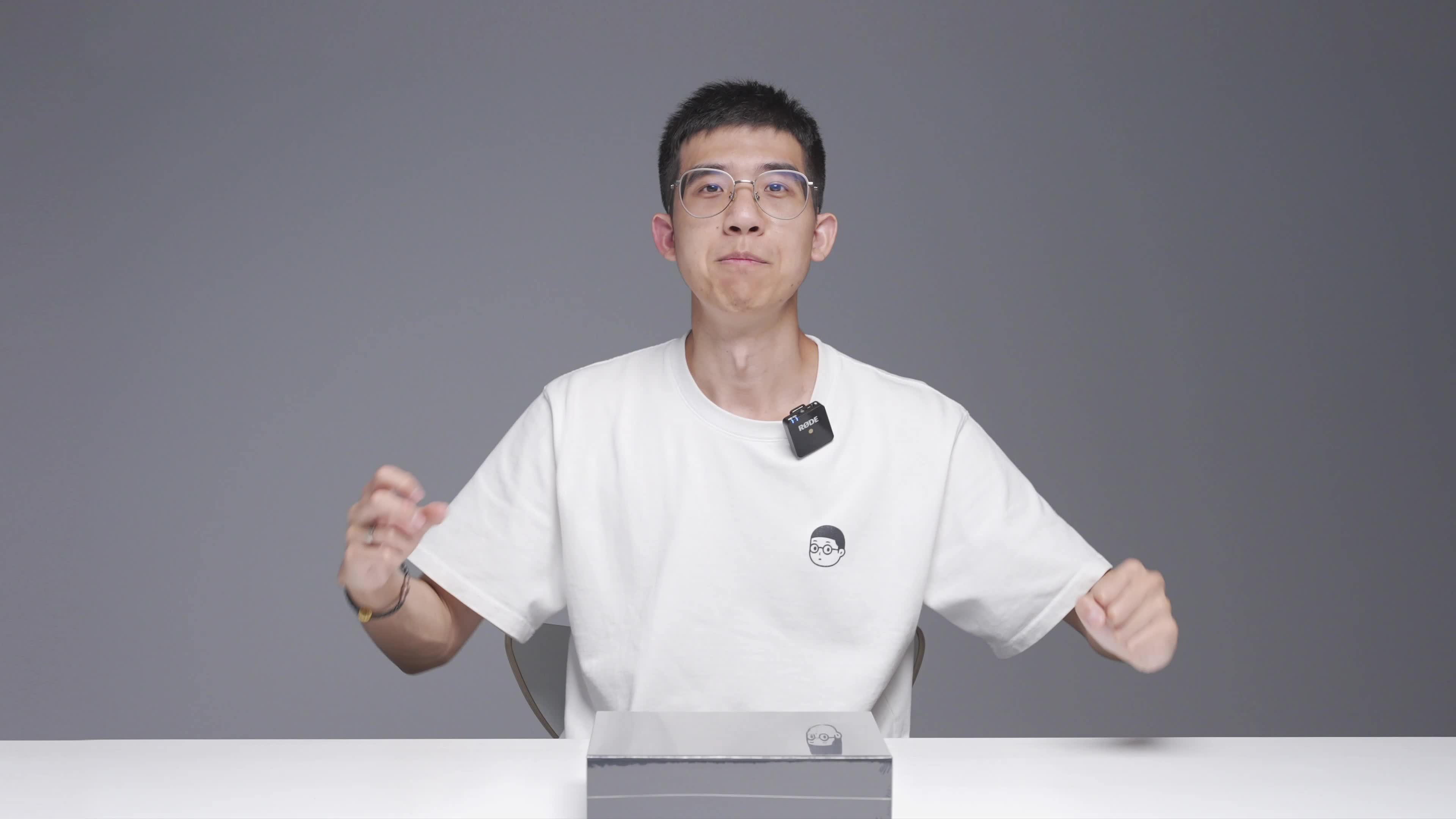 华为 Mate 50 RS 保时捷上手
