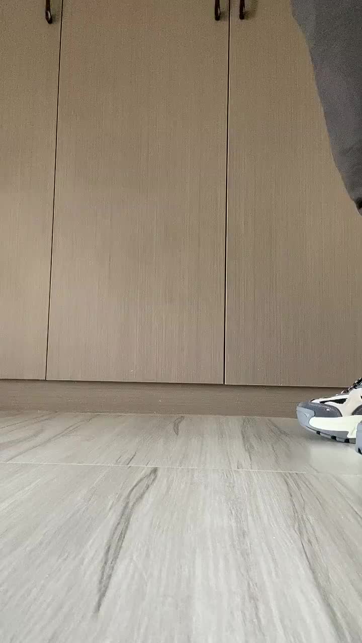#鞋狗就要买买买 黛西法罗太空一号，不但