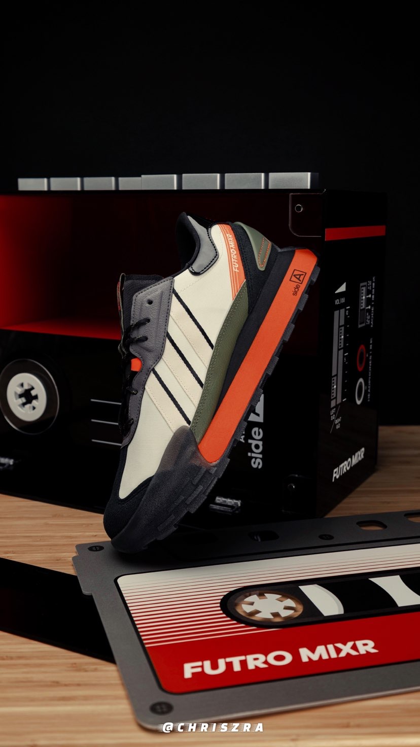 📼半岛铁盒📼

👟：adidas Neo
