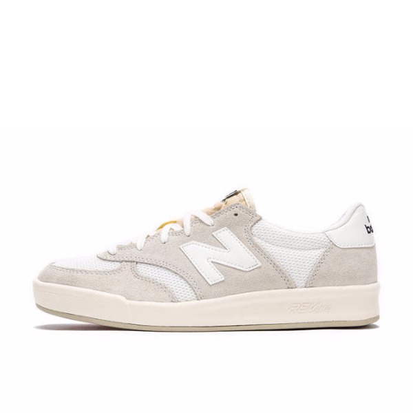New Balance  CRT300