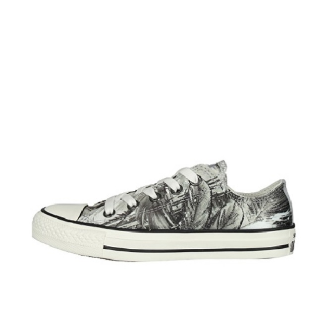 推荐商品：Converse/匡威 Chuck Taylor All Star 帆布鞋 常青款轻便防滑耐磨百搭复古圆头减震贴合高帮 Gainsboro/Blcak
 黑灰印花Low