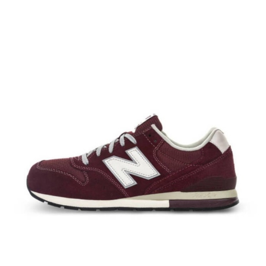 New Balance 996