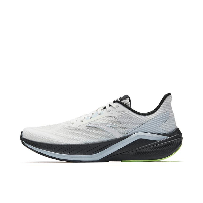 推荐商品：【王一博同款】 安踏 凌风 跑鞋 缓震回弹网面透气舒适软底轻便百搭简约慢跑防泼水 纸莎白/幻景蓝