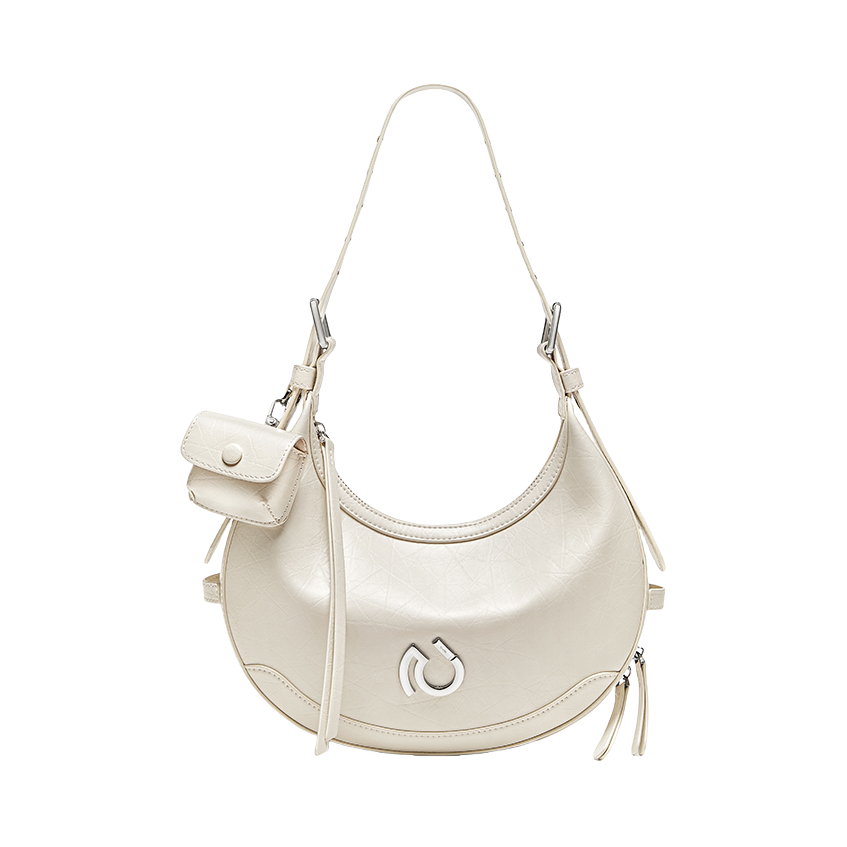 推荐商品：CNOLES 常规时尚高级感休闲百搭通勤气质高颜值牛皮斜挎腋下包弦月包单肩包