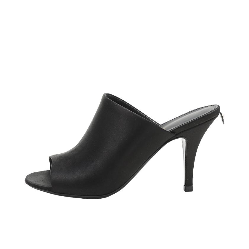 Salvatore Ferragamo 绒面皮革高跟鞋 0726444