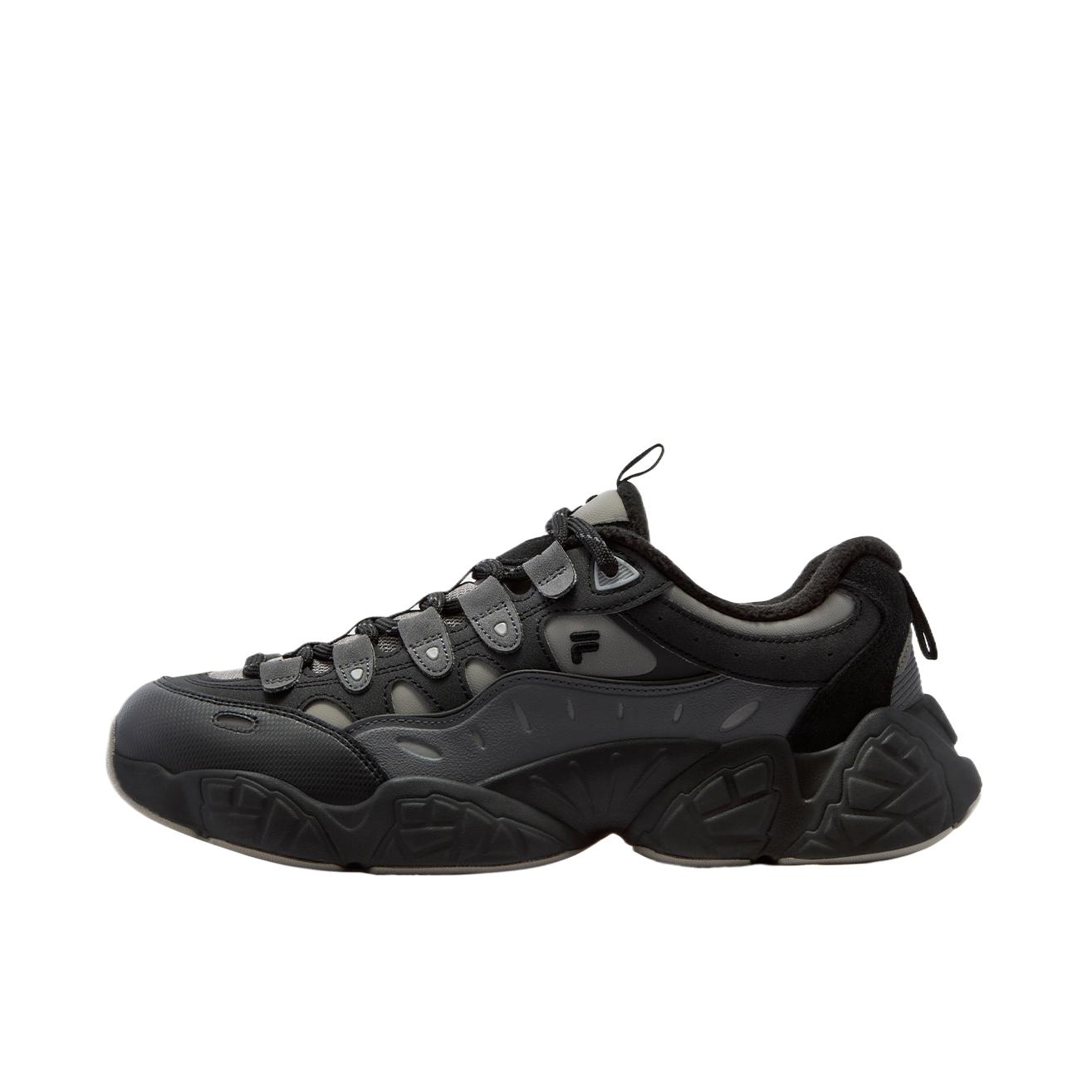 推荐商品：FILA/斐乐 PINECONE 运动休闲鞋 加绒贴合系带低帮时尚 黑色