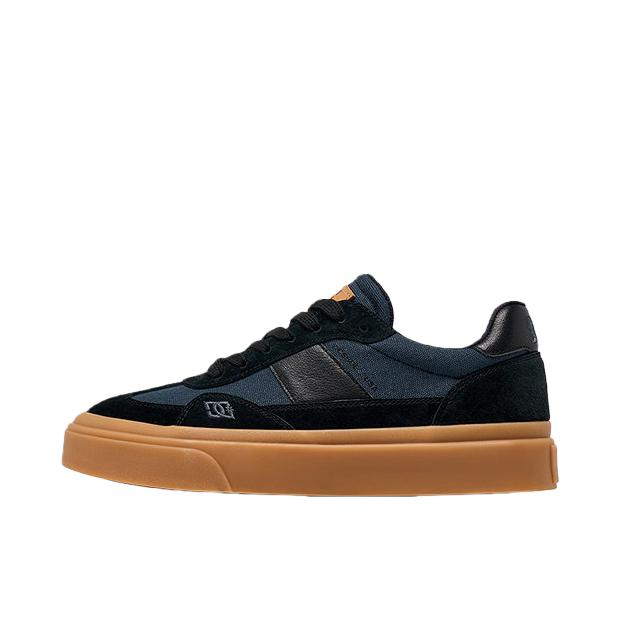 推荐商品：DC Shoes Seattle 板鞋 简约圆头厚底耐磨 黑色