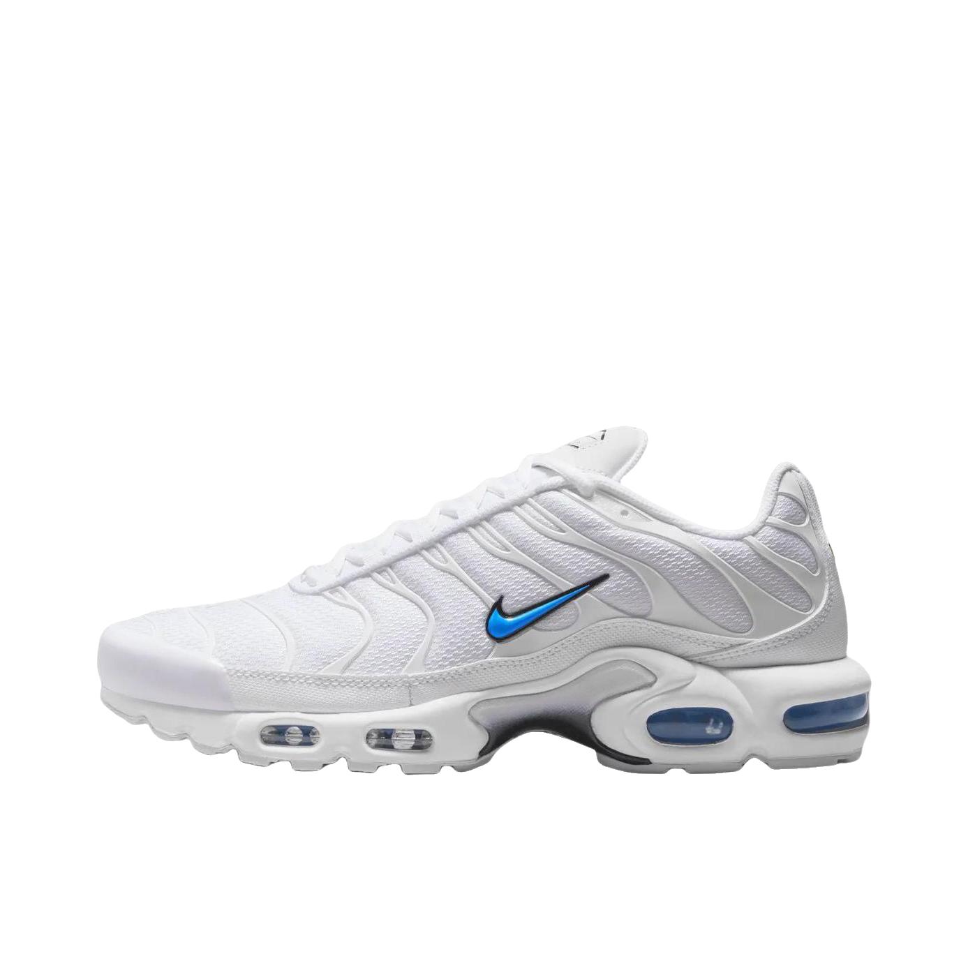 推荐商品：Nike Air Max Plus 跑鞋 休闲舒适轻便网布透气防滑耐磨气垫缓震包裹性贴合圆头 雪白色/黑色/蓝色