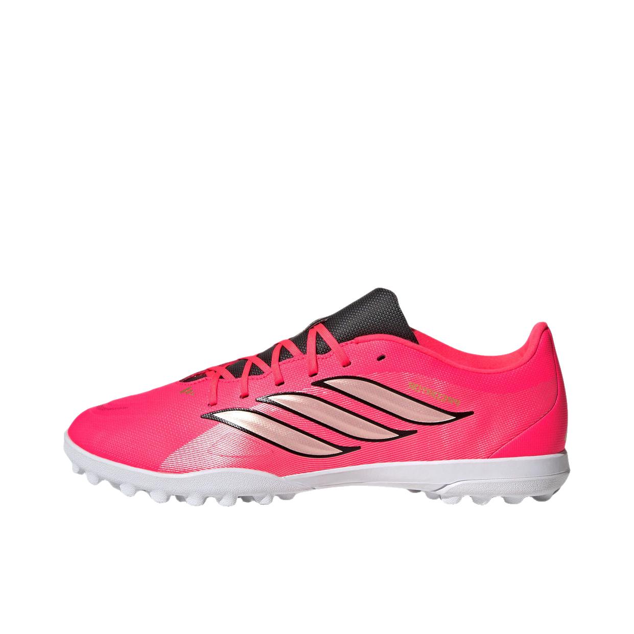 推荐商品：adidas Predator Club TF 入门 胶质碎钉 人造草地室外硬地 缓震防滑 足球鞋 漩涡荧光红/铬灰色/黑色