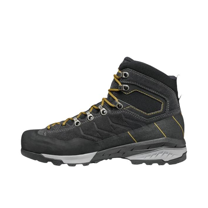 推荐商品：Scarpa/思卡帕 徒步鞋 户外鞋 减震防滑支撑 61050-200 高帮/黑色