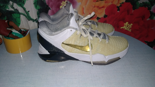 zoom kobe vii科七