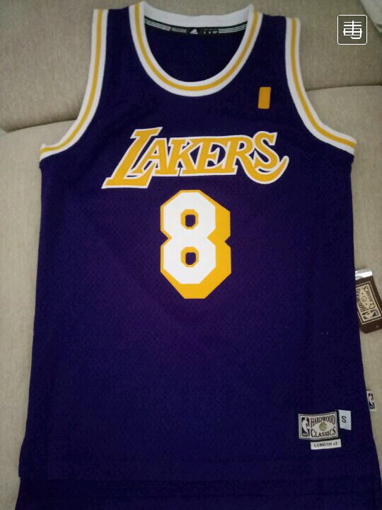 8号科比球衣