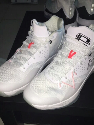 李宁音速5特纳pe