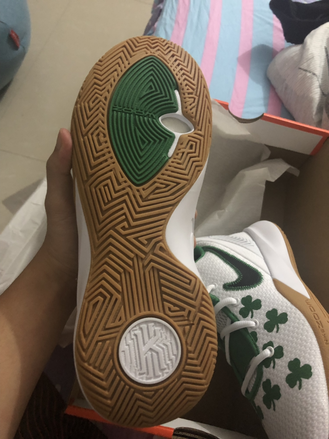 欧文简版flytrap2-识货晒物