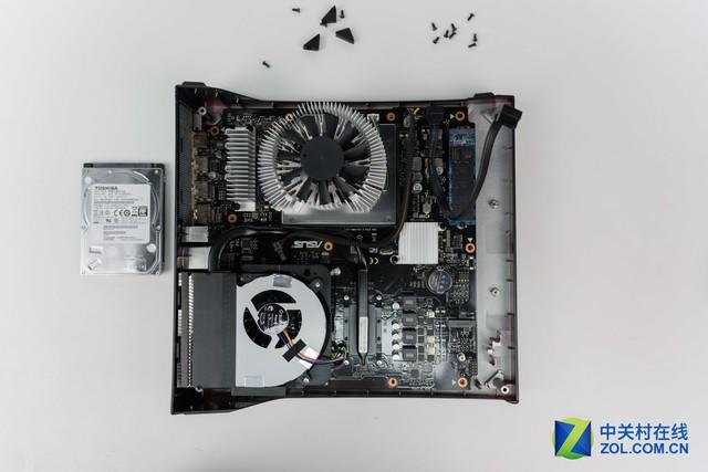 华硕飞行堡垒S M80迷你游戏PC评测 