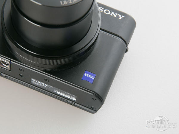 索尼黑卡™RX100 III