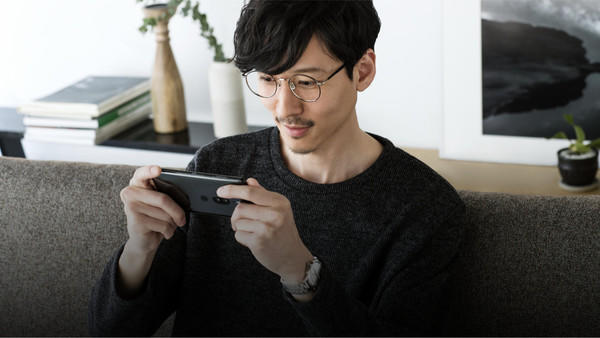 索尼Xperia XZ2 Premium