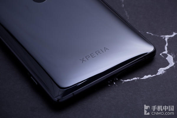 索尼Xperia XZ2 Premium