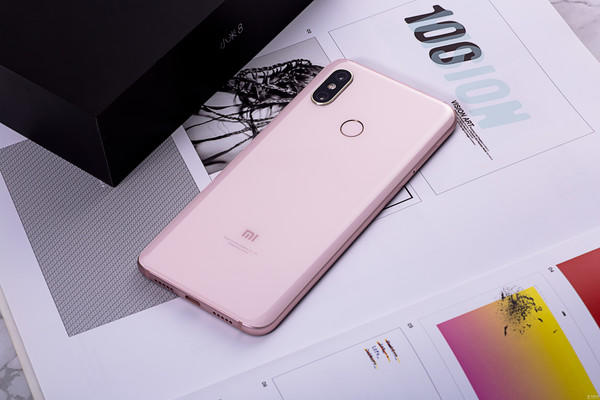 小米8
