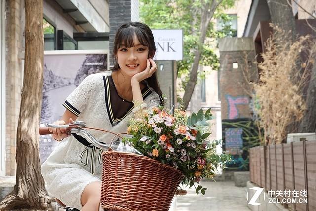 小身材大变焦 索尼黑卡RX100 VI评测 
