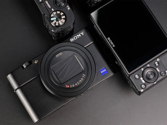 小身材大变焦 索尼黑卡RX100 VI评测 