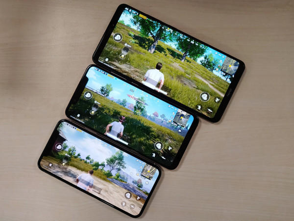 从上至下：荣耀Note10、小米8、iPhone X