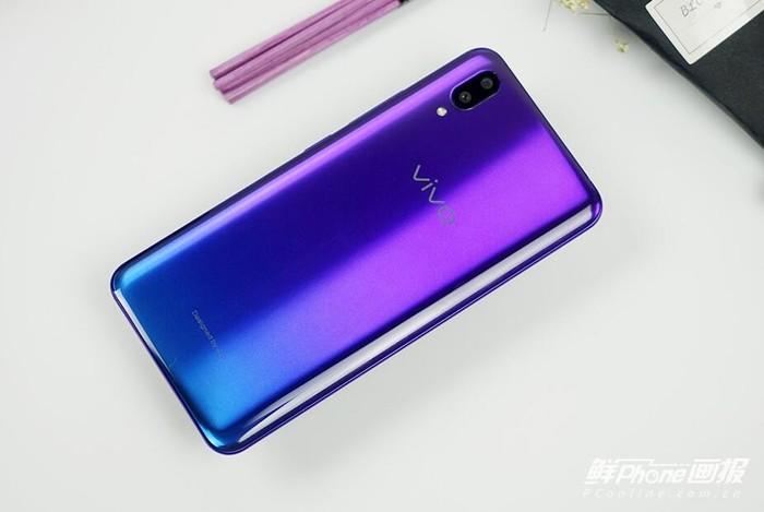 vivo X21