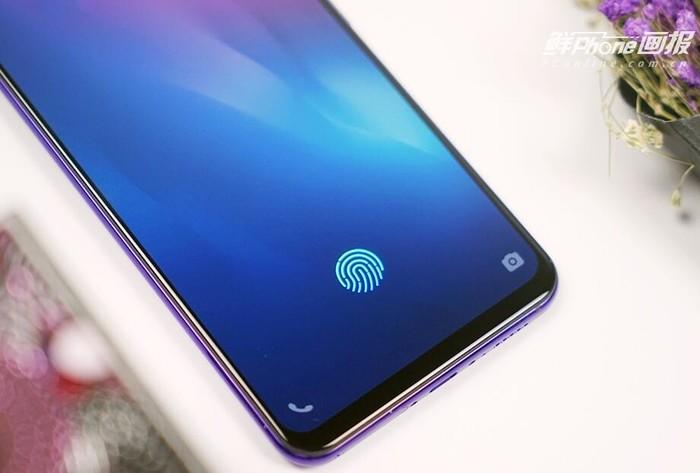 vivo X21