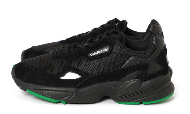 I-SIZE MEDIA SNEAKER文化为主要内容的潮流杂志