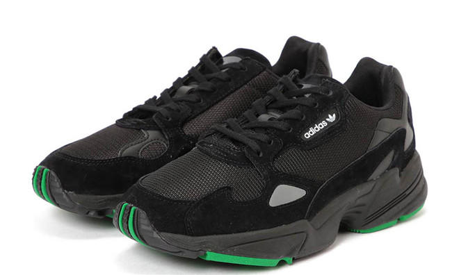 I-SIZE MEDIA SNEAKER文化为主要内容的潮流杂志