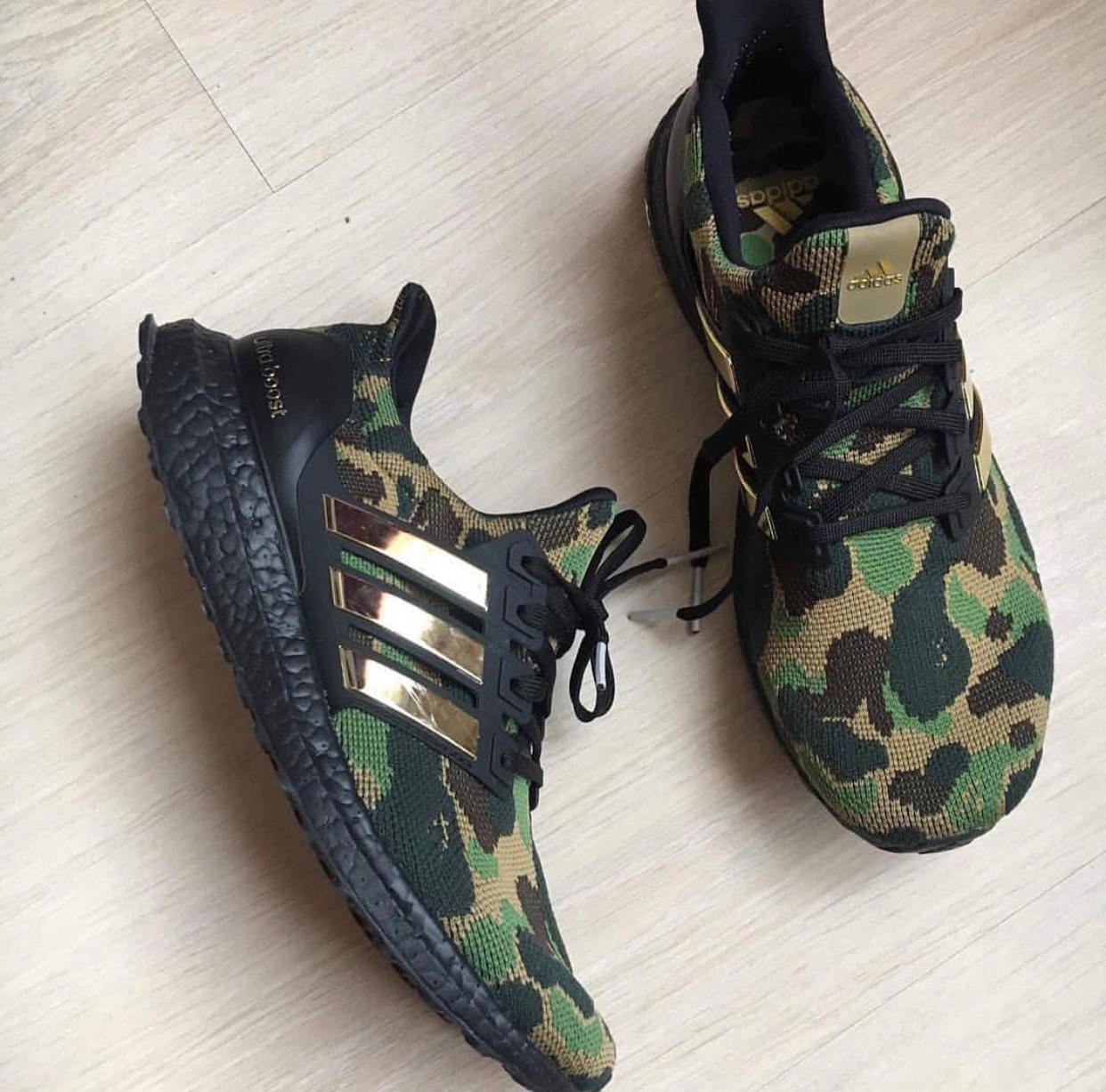BAPE,Ultra Boost,UB  经典迷彩加持！BAPE® x adidas Ultra Boost 首次曝光！