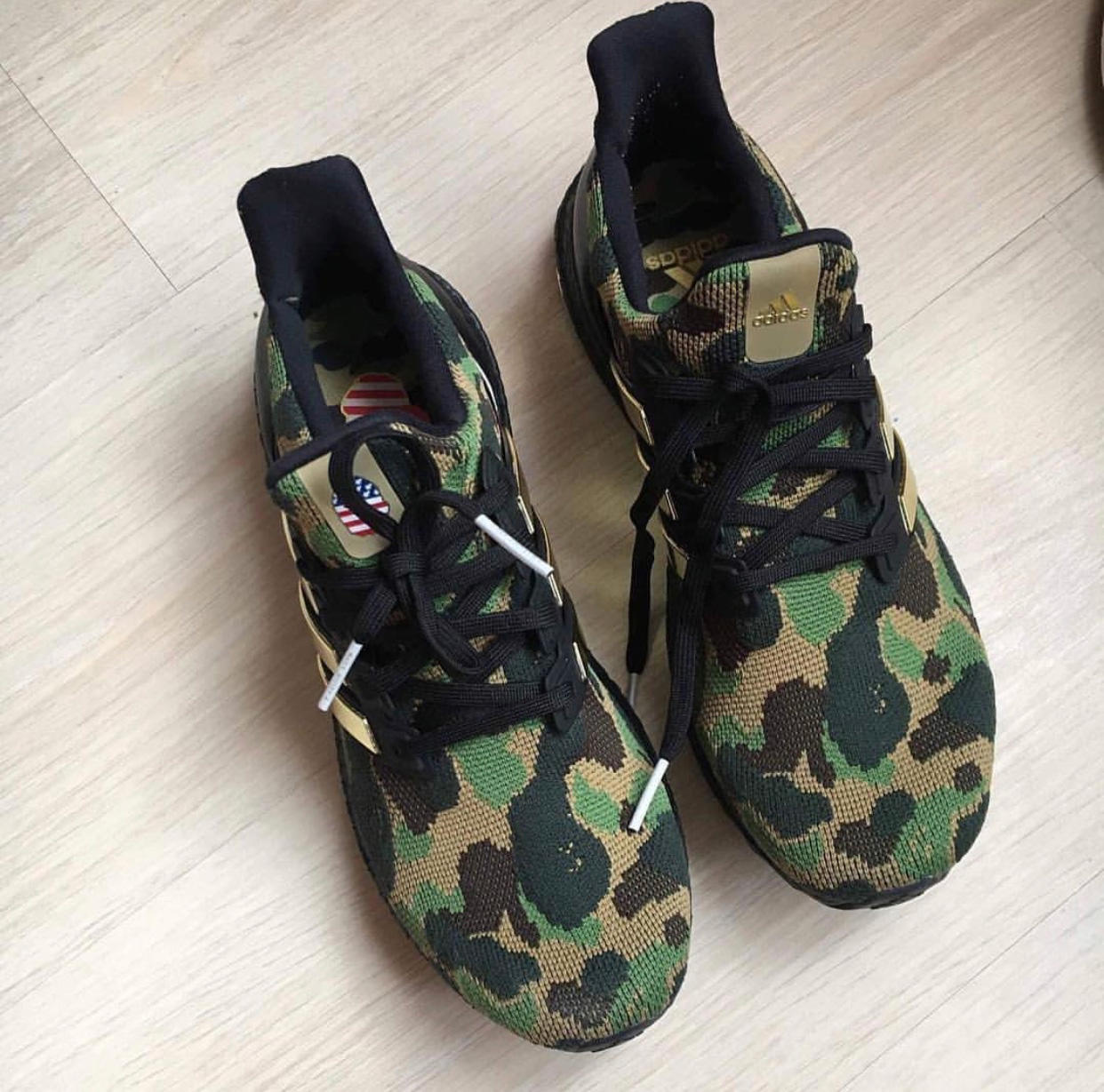 BAPE,Ultra Boost,UB  经典迷彩加持！BAPE® x adidas Ultra Boost 首次曝光！