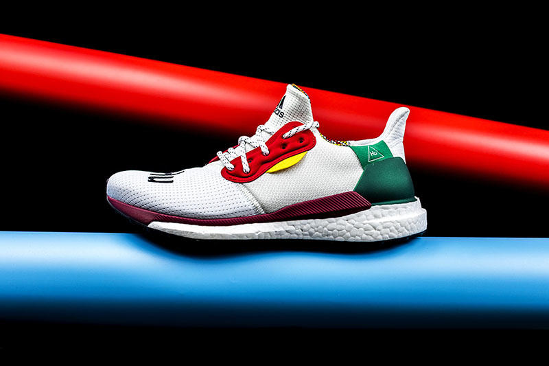 SOLARHU,adidas,菲董  今天一秒售罄！你还有机会买到这双亮骚的 SOLARHU 跑鞋！