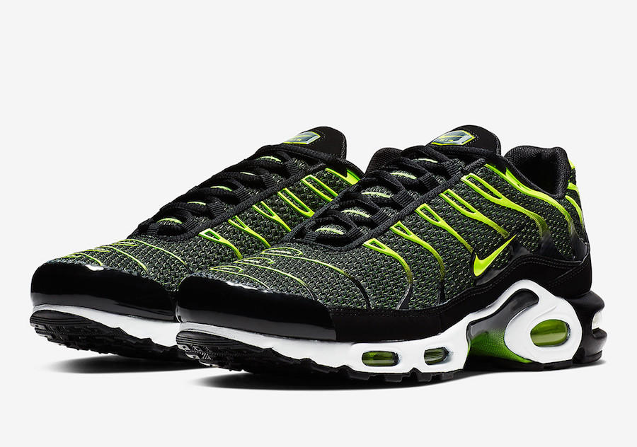 Nike,Air Max Plus,852630-036  复古风潮人们的心头好！全新 Air Max Plus 现已发售
