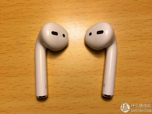 #晒单大赛#最值得购买的苹果配件：Apple 苹果 AirPods 无线耳机 开箱及使用感受