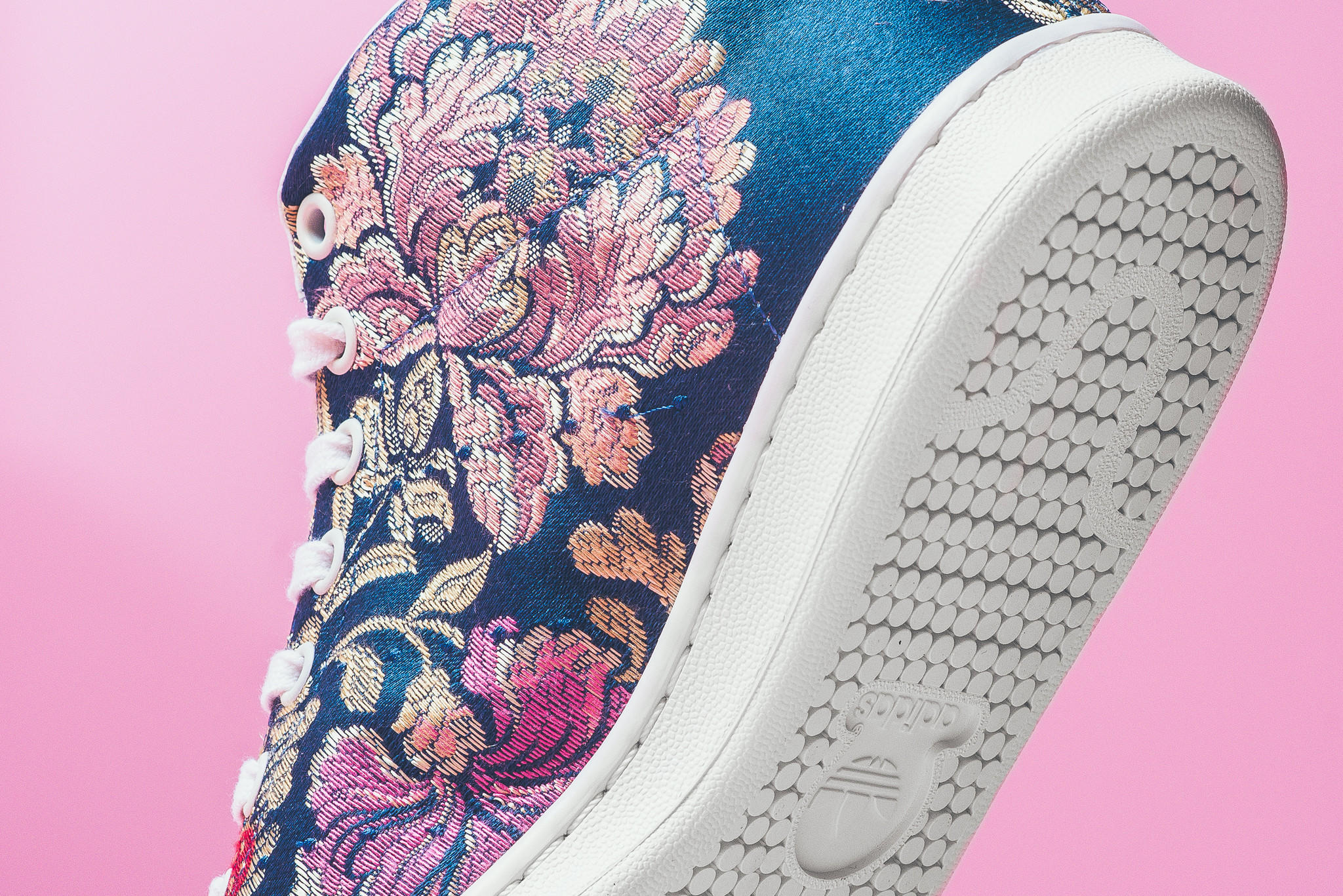 pharrell_adidas_consortium_stan_smith_high_floral_print_sneaker_politics_hypebeast_6_f1fdb7ff-8cc1-4256-bd94-603d661a9e50