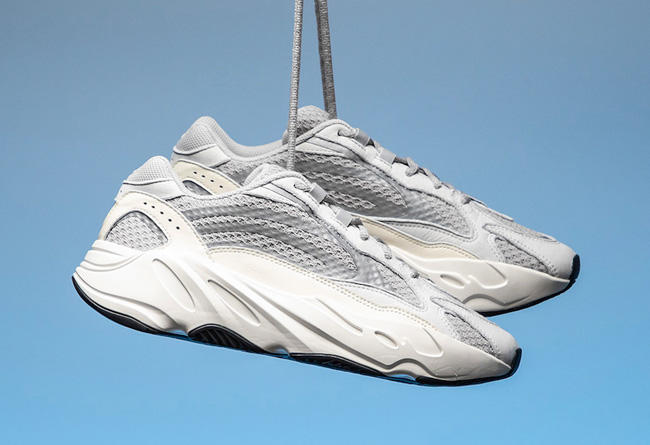 Yeezy 700 V2,发售,EF2829  初代刚发就要面临绝版？Yeezy 700 V2 “Static” 官图释出！