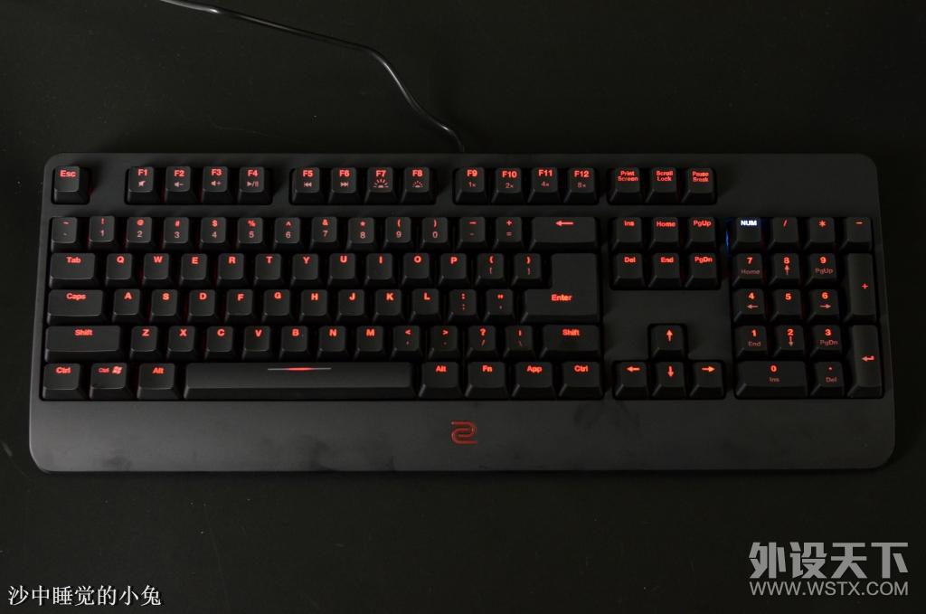 一切只为了电竞，BenQ ZOWIE CELERITAS II 光轴游戏键盘评测