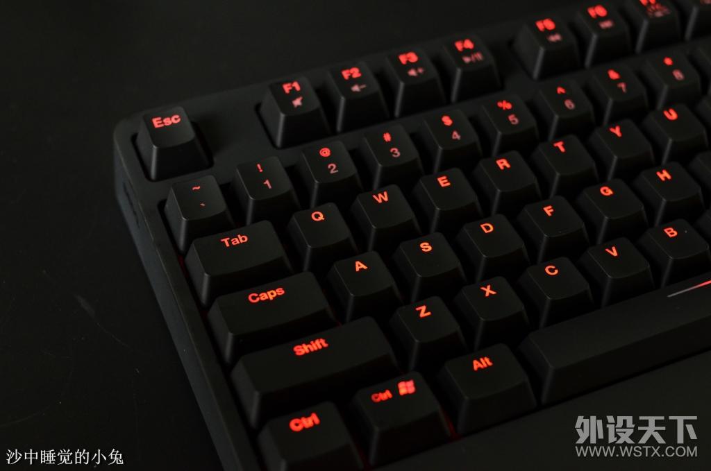 一切只为了电竞，BenQ ZOWIE CELERITAS II 光轴游戏键盘评测