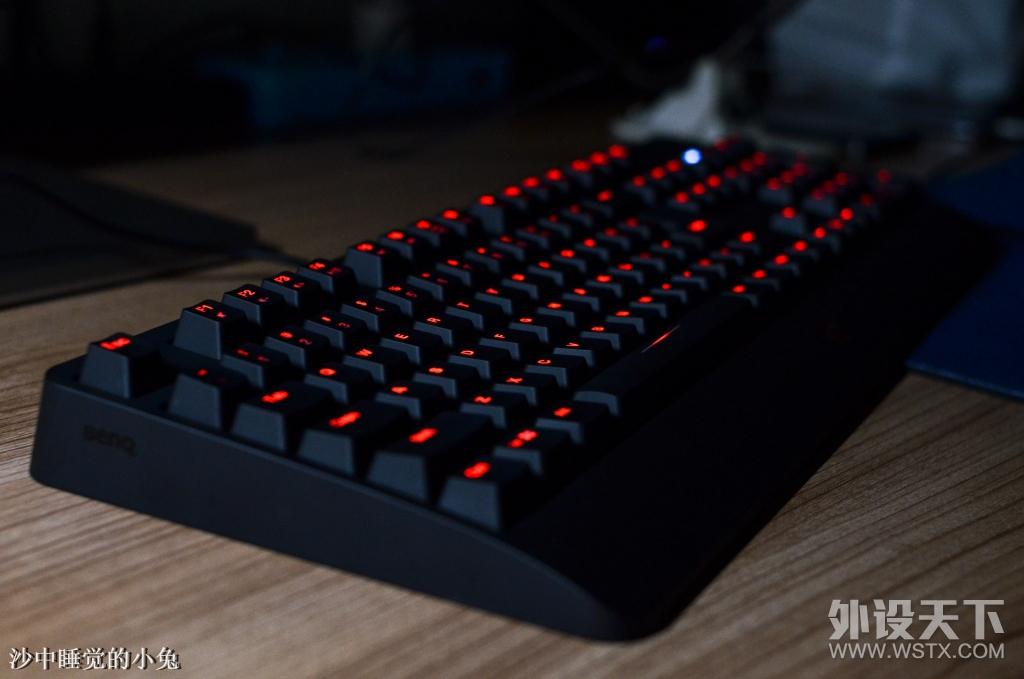 一切只为了电竞，BenQ ZOWIE CELERITAS II 光轴游戏键盘评测