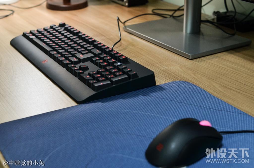 一切只为了电竞，BenQ ZOWIE CELERITAS II 光轴游戏键盘评测