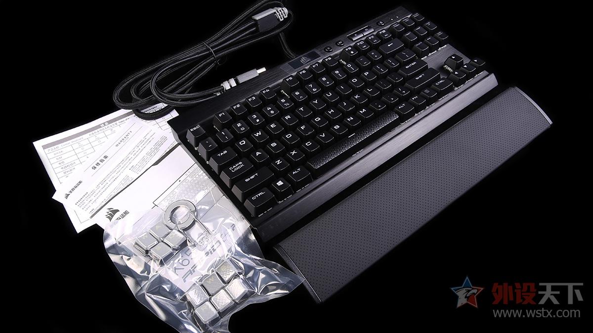 海盗船K65RGB K70RGB K70：“银”轴加持     